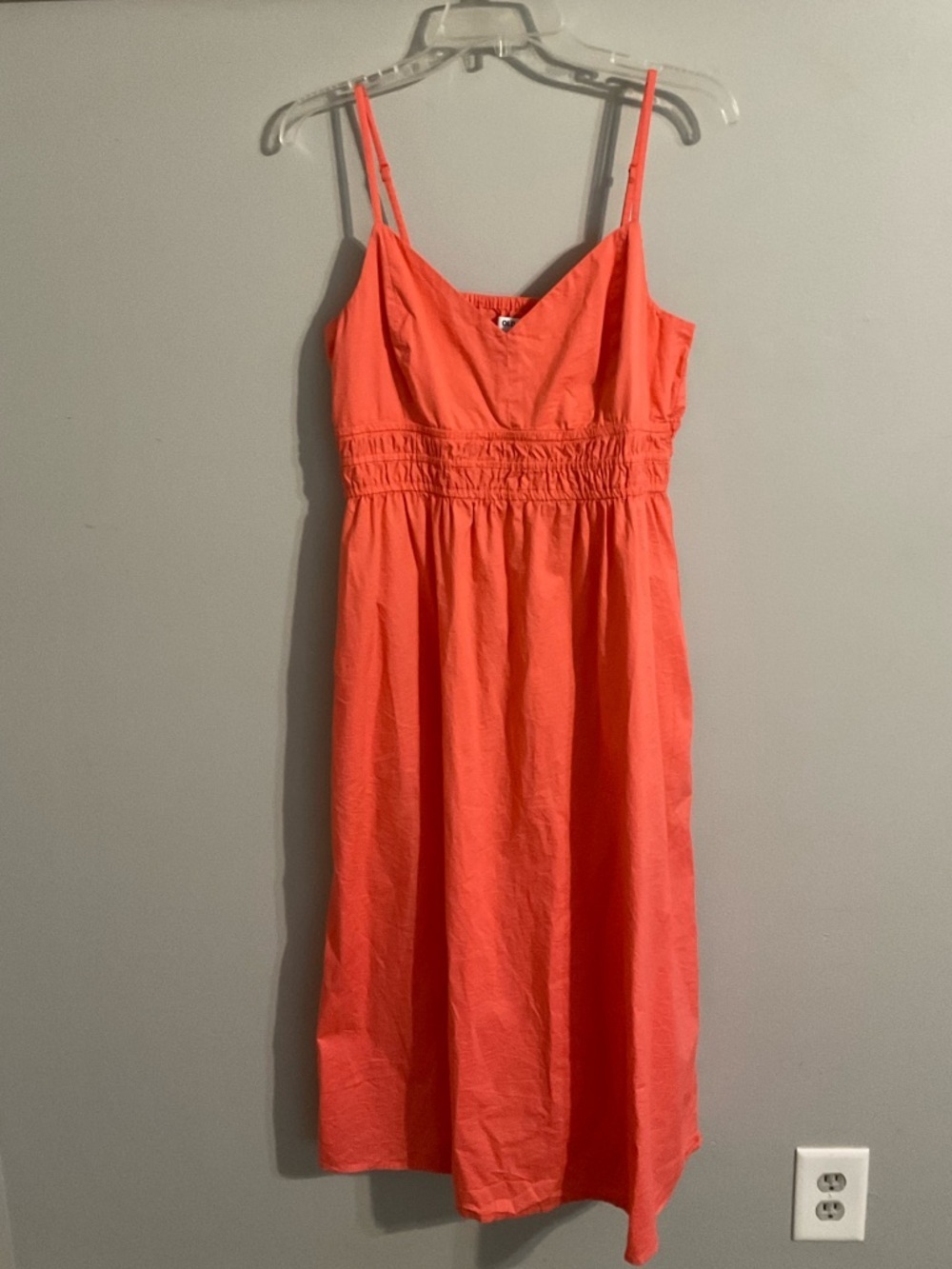 Old Navy Coral Midi Spaghetti-Strap Dress with wide Gathered Waist Medium